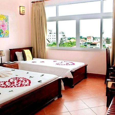 Holiday Diamond Hotel Huế Kültér fotó