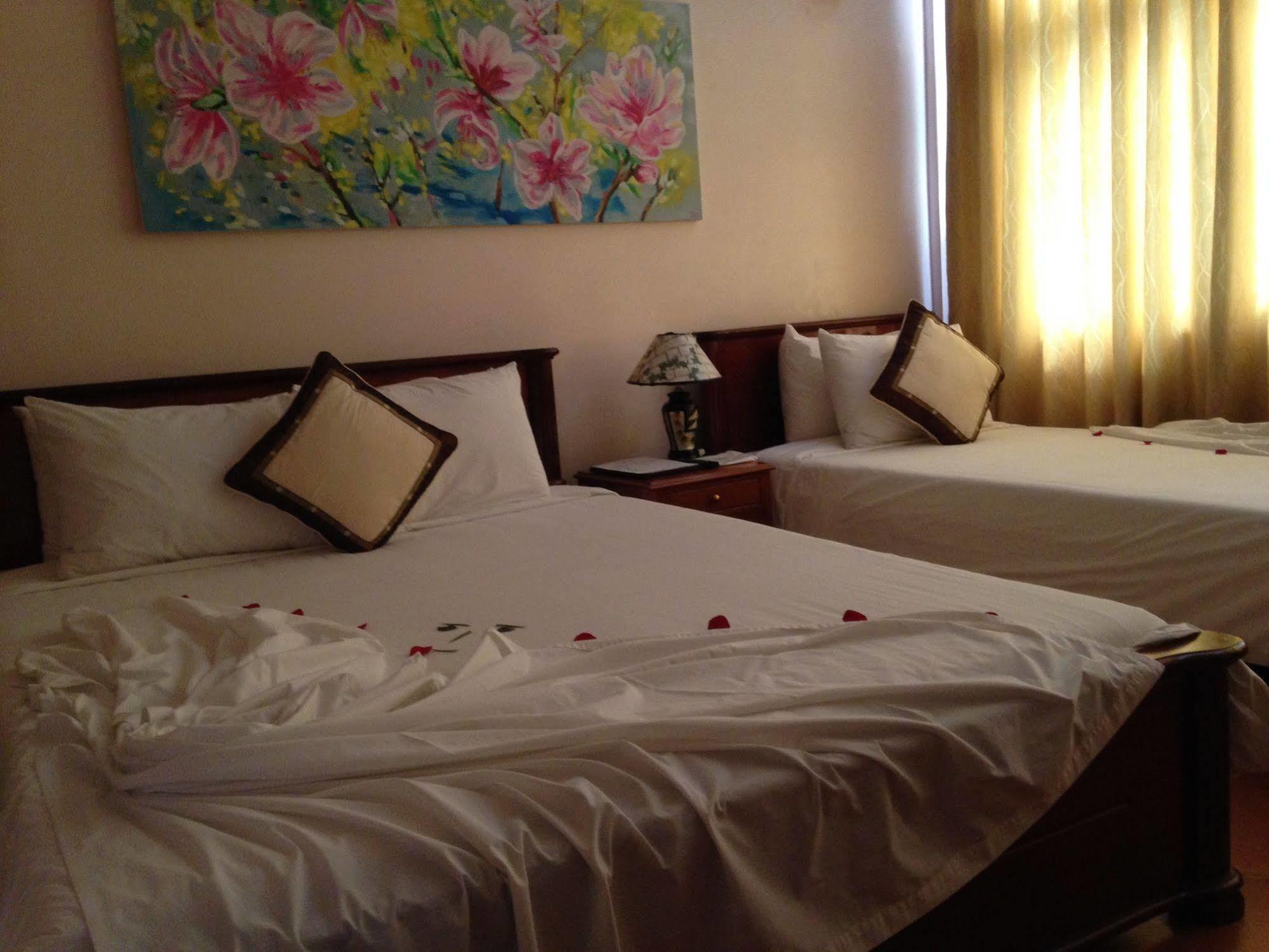 Holiday Diamond Hotel Huế Kültér fotó