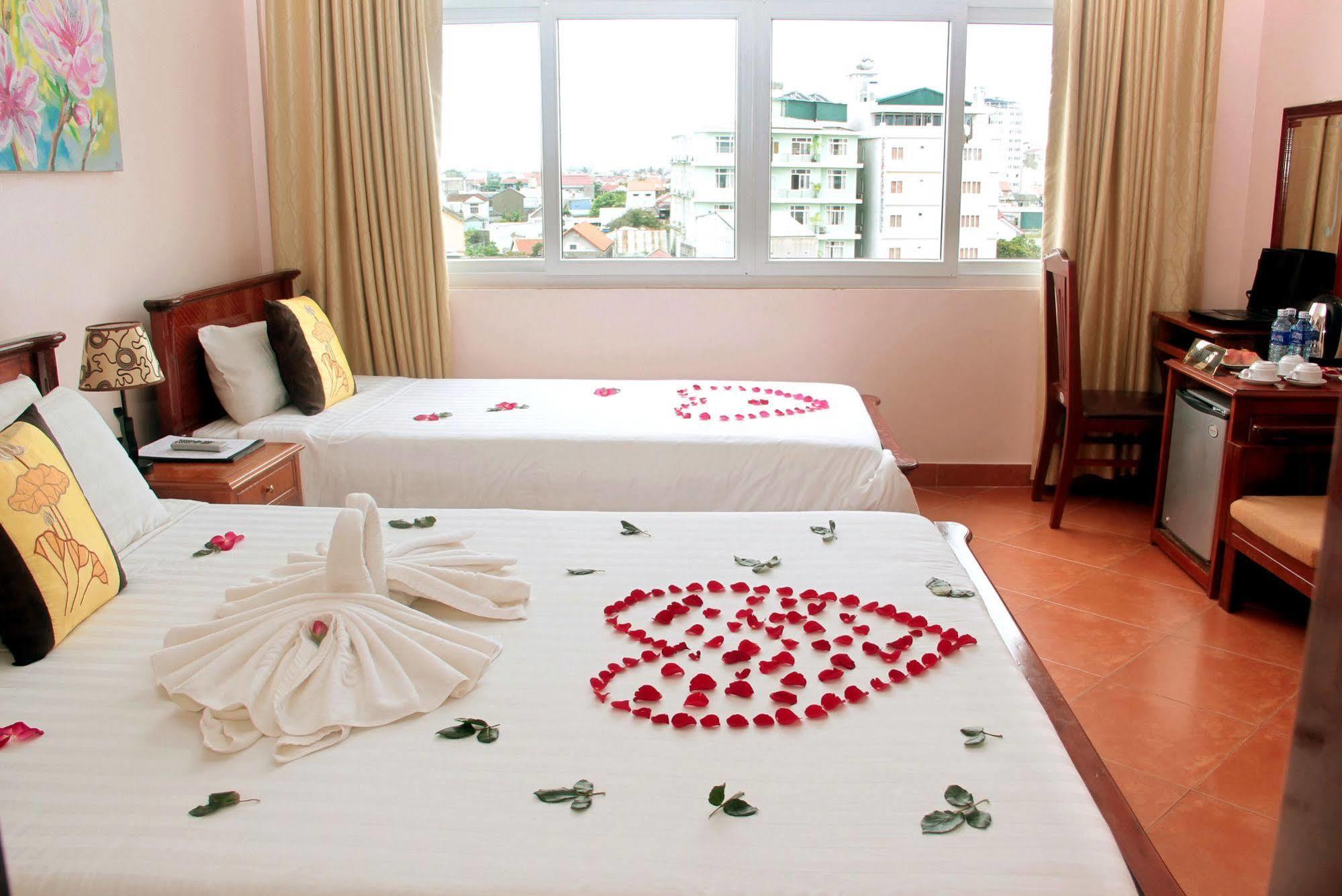 Holiday Diamond Hotel Huế Kültér fotó
