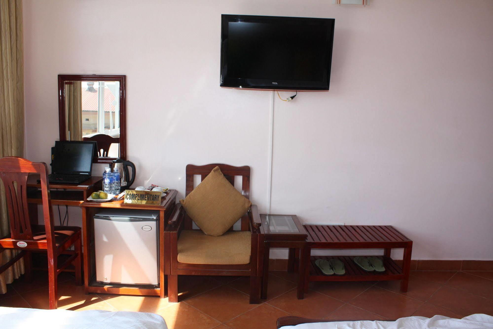 Holiday Diamond Hotel Huế Kültér fotó